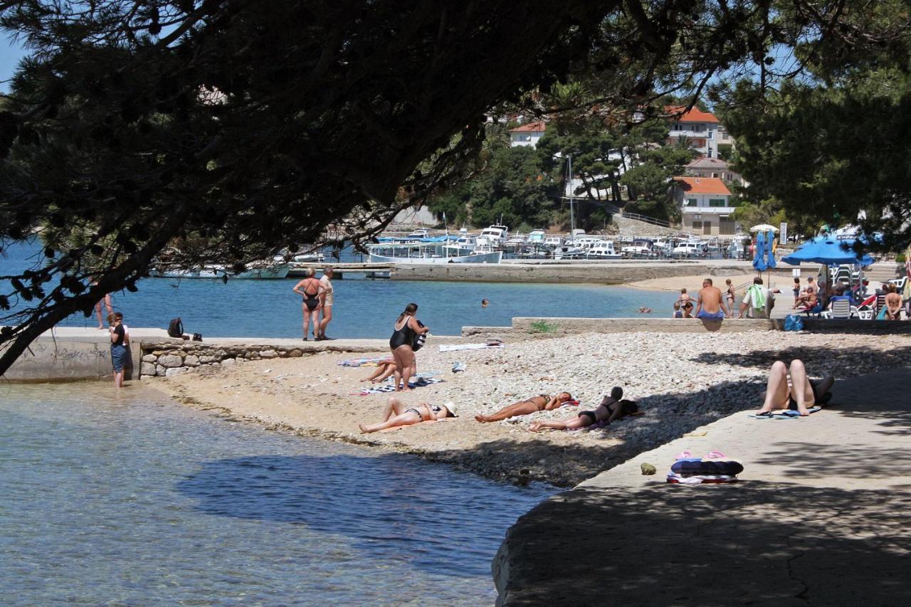 Apartments And Rooms By The Sea Palit, Rab - 5044 Zewnętrze zdjęcie
