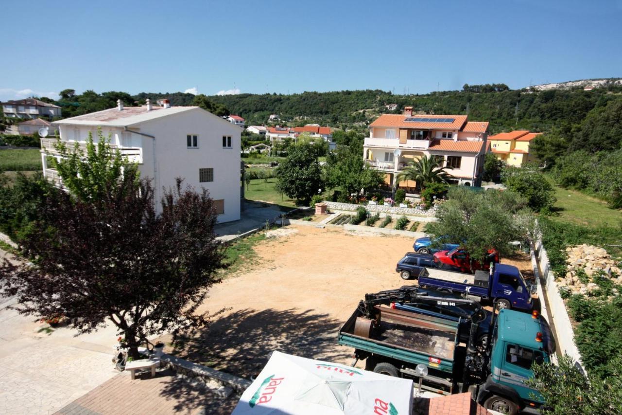 Apartments And Rooms By The Sea Palit, Rab - 5044 Zewnętrze zdjęcie